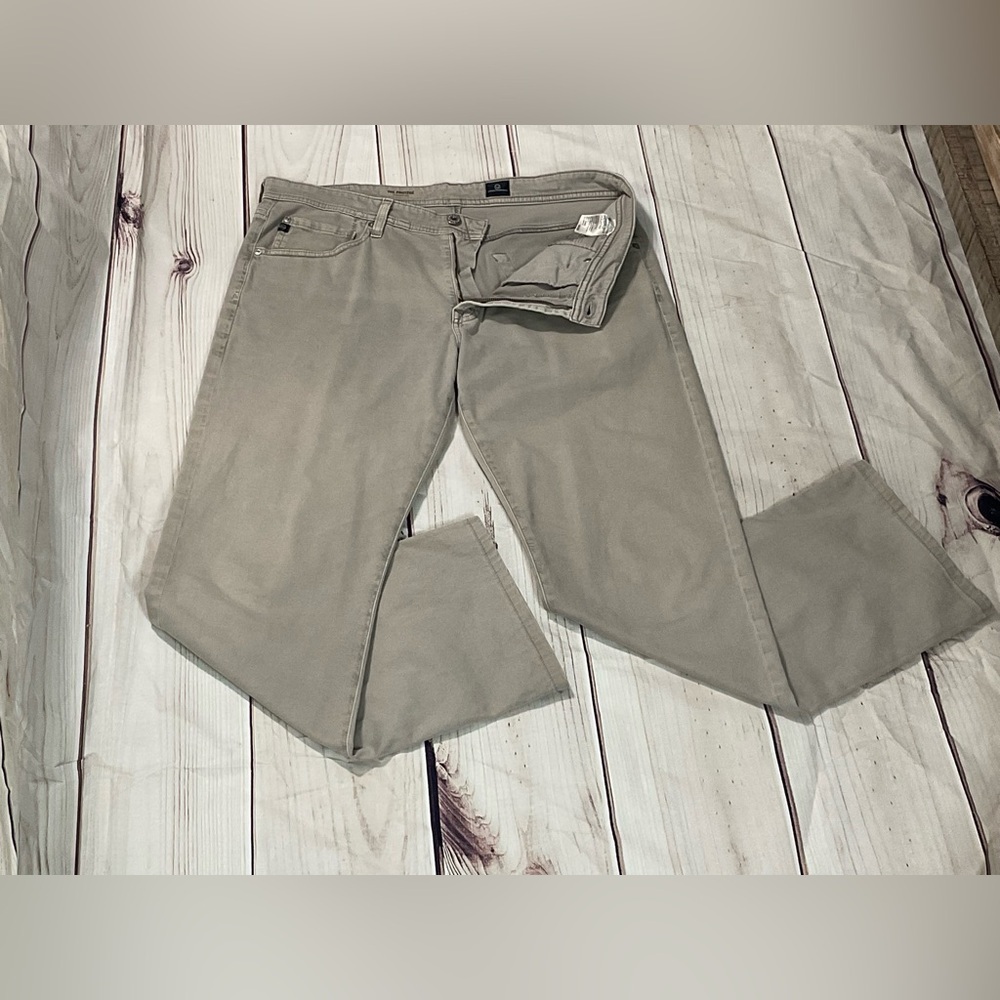 Men's AG Adriano Goldschmidt The Protege Straight Leg Khaki Tan Pants Size 34x34 - Picture 3 of 7